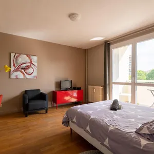 apparthotel-de-montplaisir.hotels-rhonealpes.com/