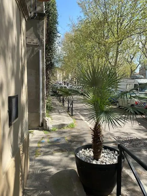Apartmán Nuit A La Roquette, Arles 0*,  Francie